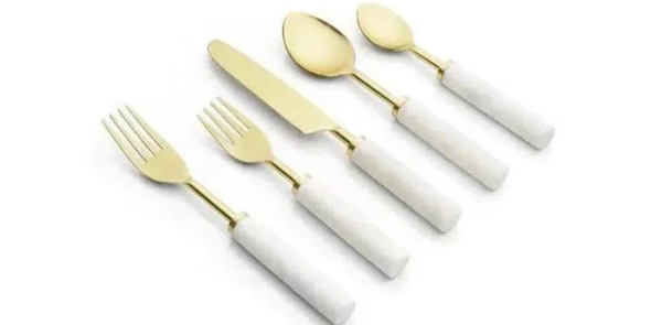 Caca SaadiDescries 100png